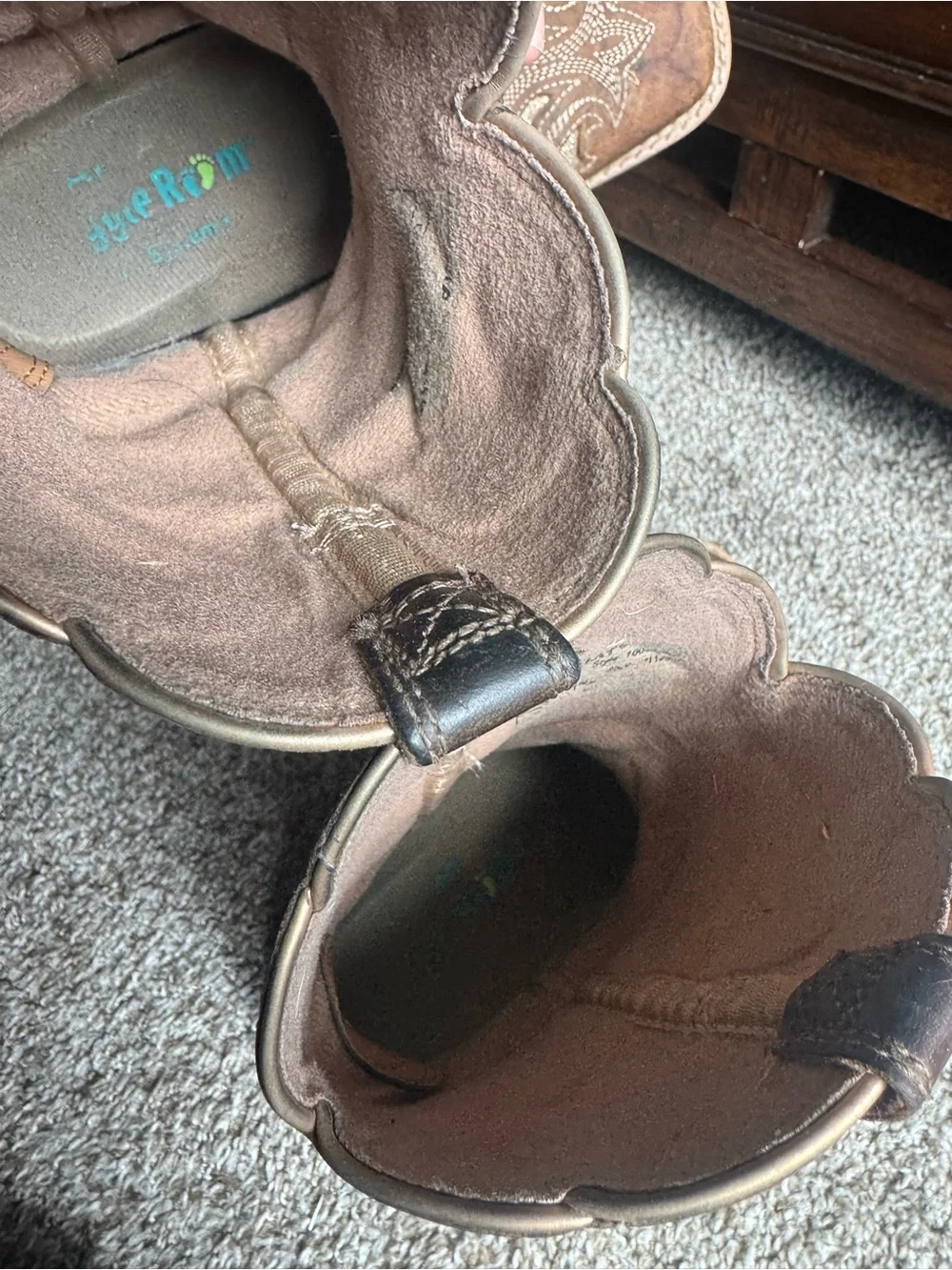 ARIAT GIRLS' ROUND UP BLISS WESTERN BOOTS - BROAD SQUARE TOE
